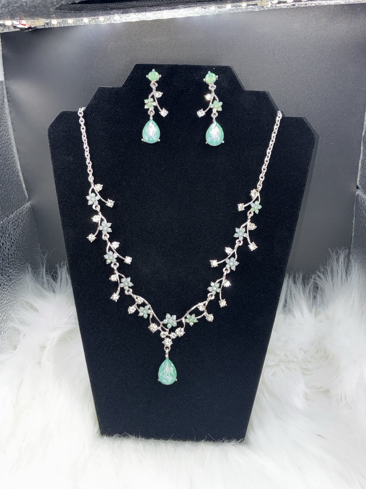 Silver-Plated Zinc Earrings & Necklace With Green & White/Colorless Rhinestones