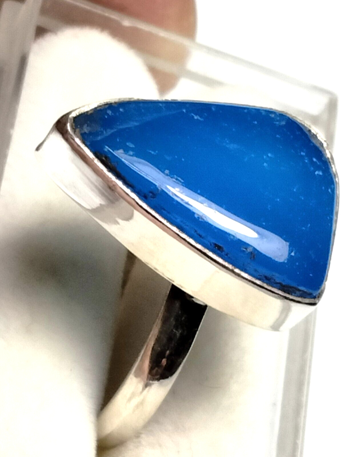 LUSCIOUS SEA BLUE CHALCEDONY IN STERLING SILVER.925 RING SIZE 8.75-9.0!