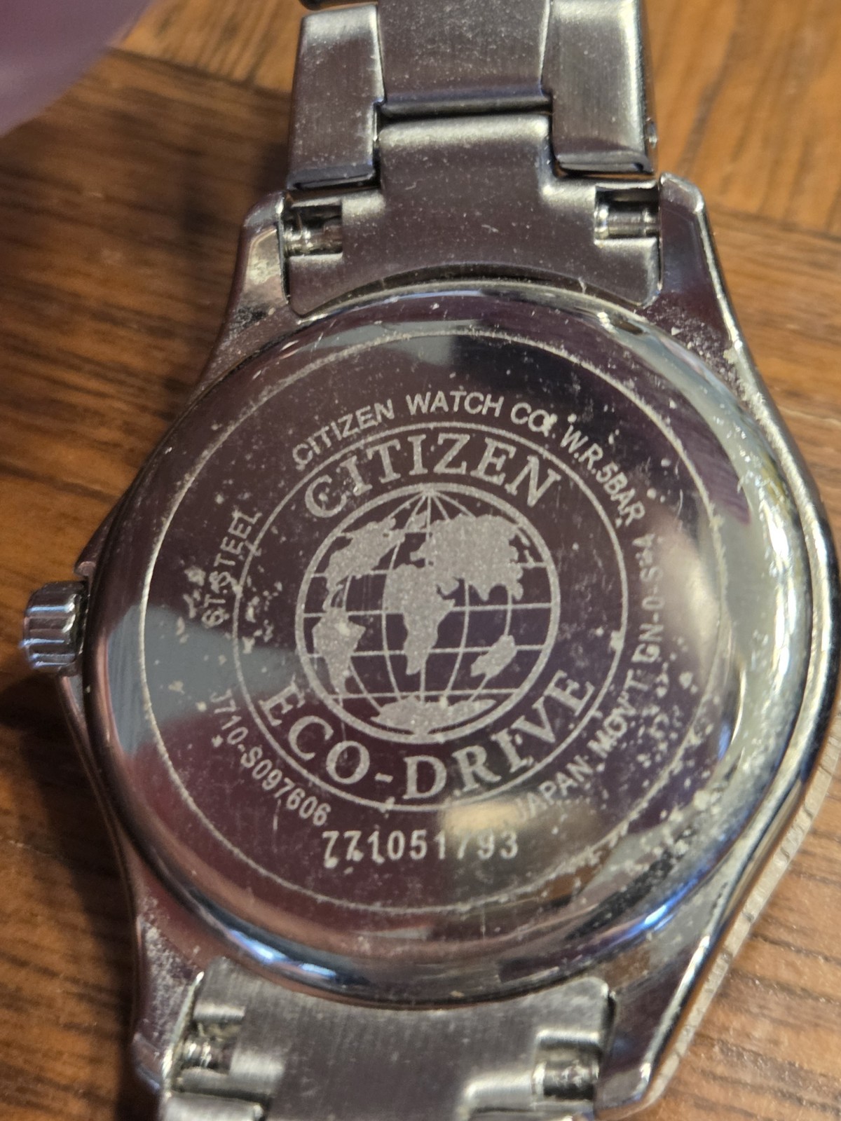 Citizen Eco-Drive Silhouette Crystal 30mm Silver Case Blue Dial. Date At 3 Spot
