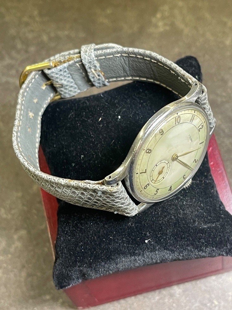 Eterna 1020 Subdial 1941’s Hand-Wind Patina Vintage 35mm 18mm lugs