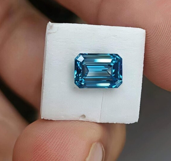 3.70 Ct vivid Blue Diamond Loose Emerald Cut VVS1 Grade Gemstone +1 gift