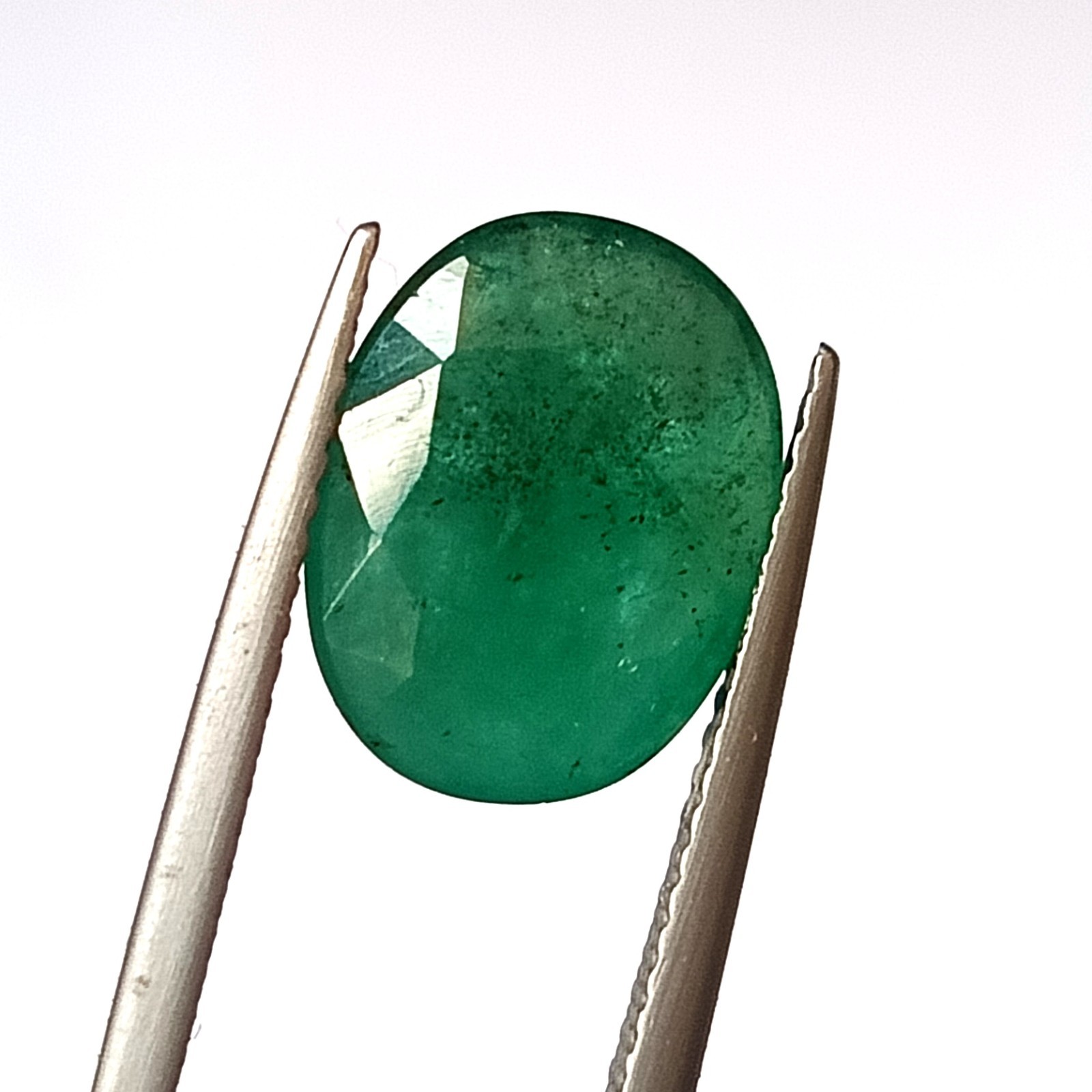 4.05 Carat Natural Untreated Emerald Oval Cut Faceted Loose Gemstone 9.7X12.5 mm