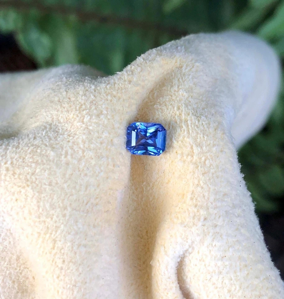 4 Ct Rare Natural Certified Ceylon Blue Sapphire Emerald Cut Loose Gemstone