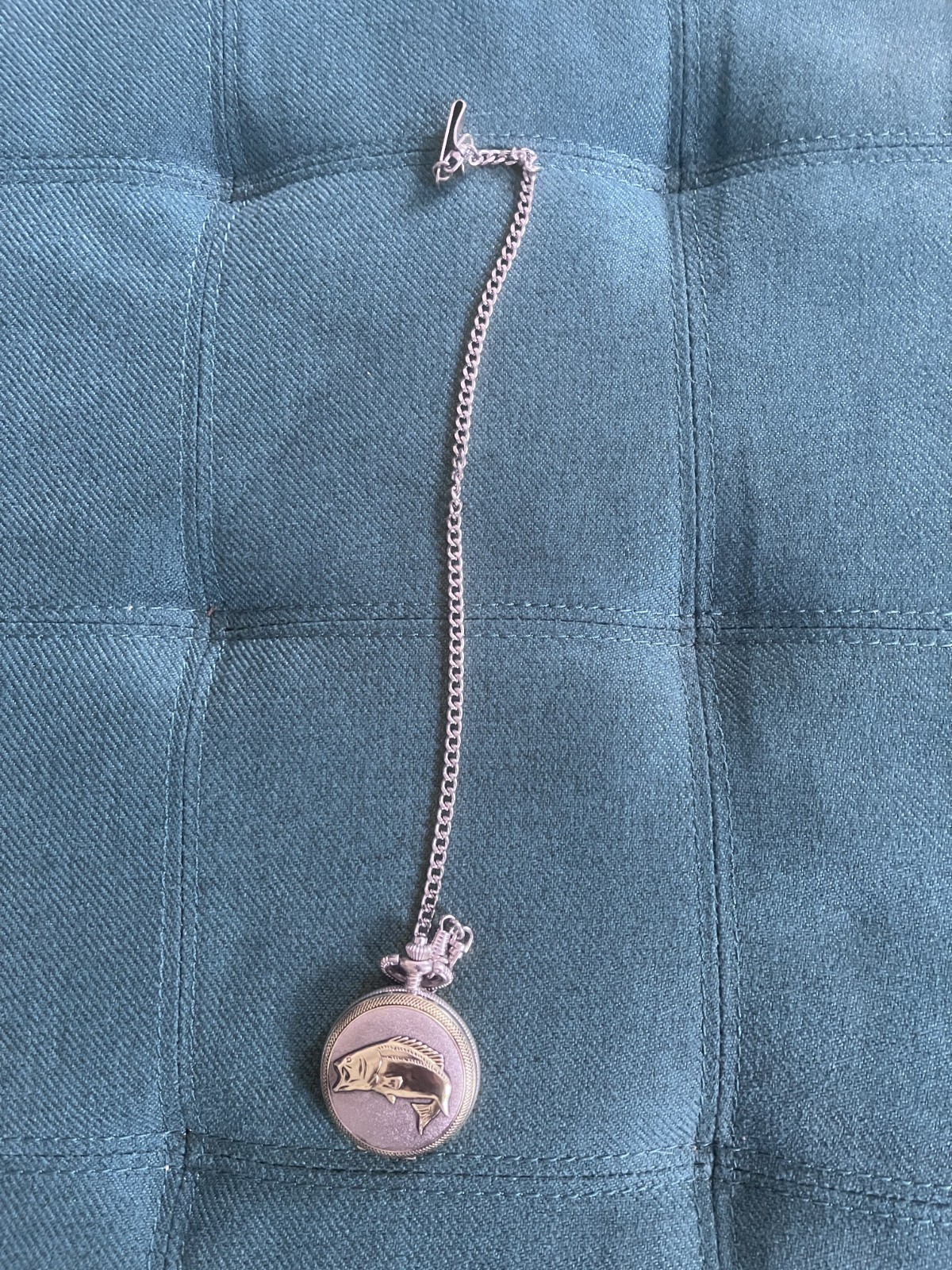 Fish Pocket Watch Necklace Silver Tone Pendant Chain Nautical Quartz Watch