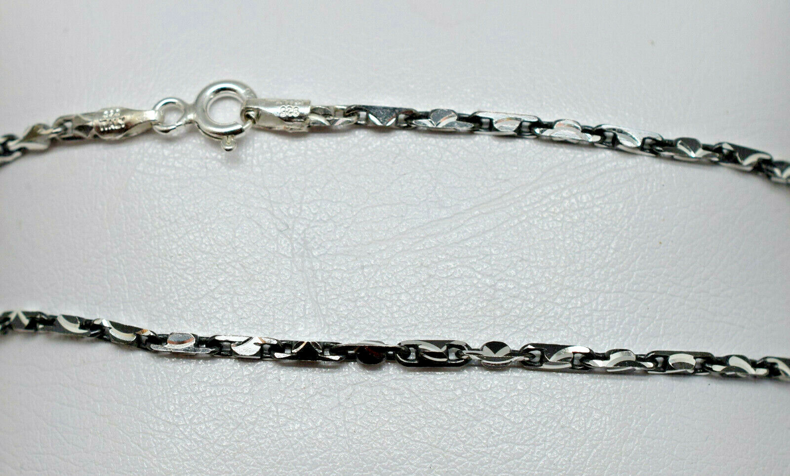 Ruthenium Diamond Cut Square Baht 1.8mm Chain 16″ and 18″