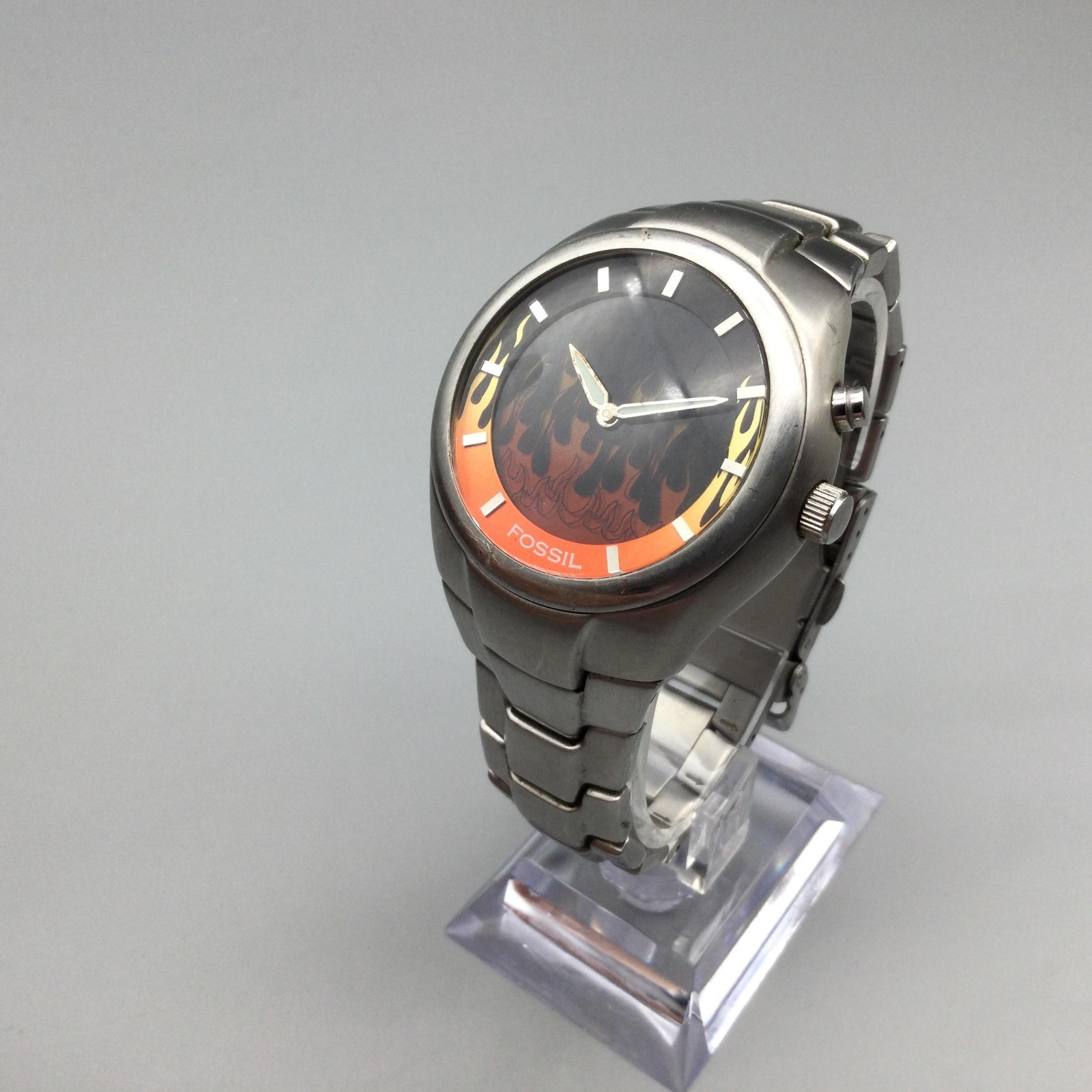 Fossil Big Tic Mens Watch 39mm Red Flame Animation JR-8115 New Battery 7″