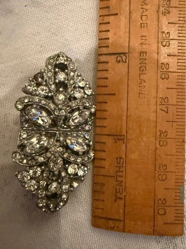 Beautiful Vintage Duette Brooch and Two Dress Clips
