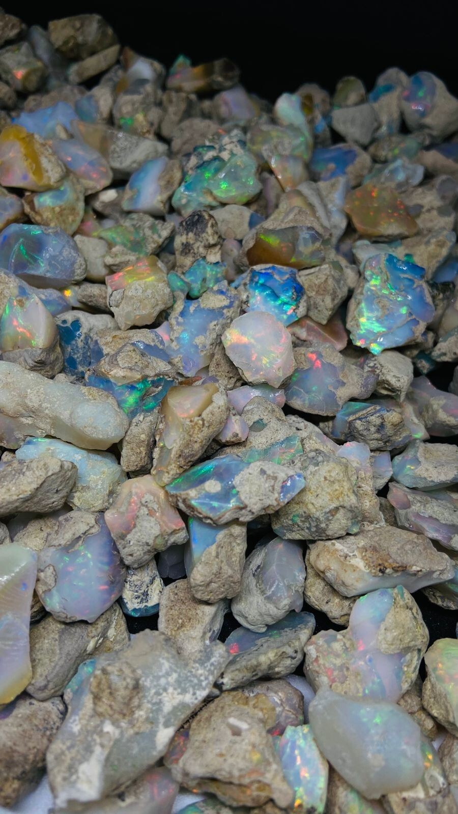 Opal rough lot Crystal, 200 Carat Lot Wholesale Rate Opal Uncut Raw, Opal raw.