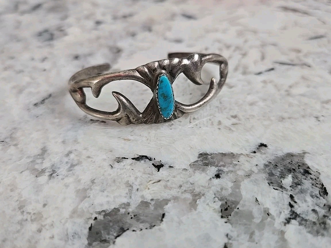 Vintage Sandcast Nickle Silver Cuff Bracelet With Oval Turquoise Stone 5.5″