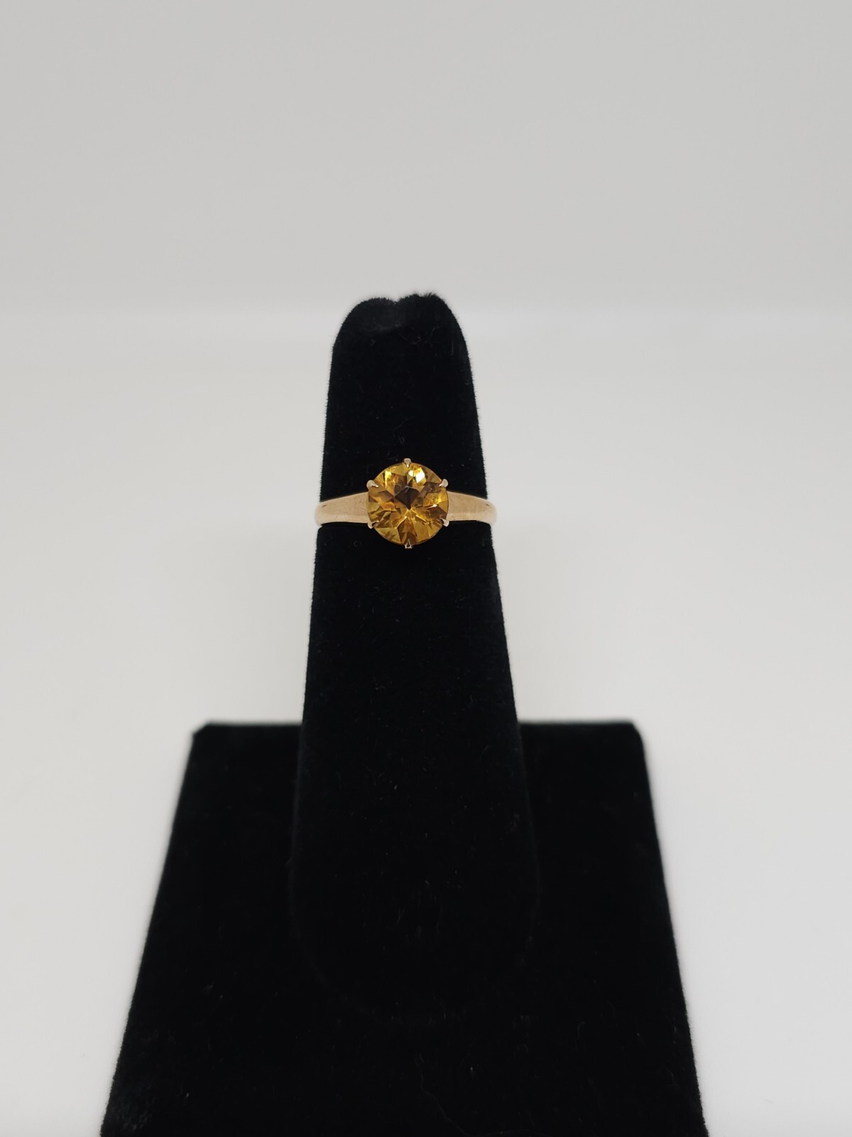 Vintage 12k Rose Gold 7.5 mm Round Citrine Solitaire Ring Size 5.75 2.4 Grams