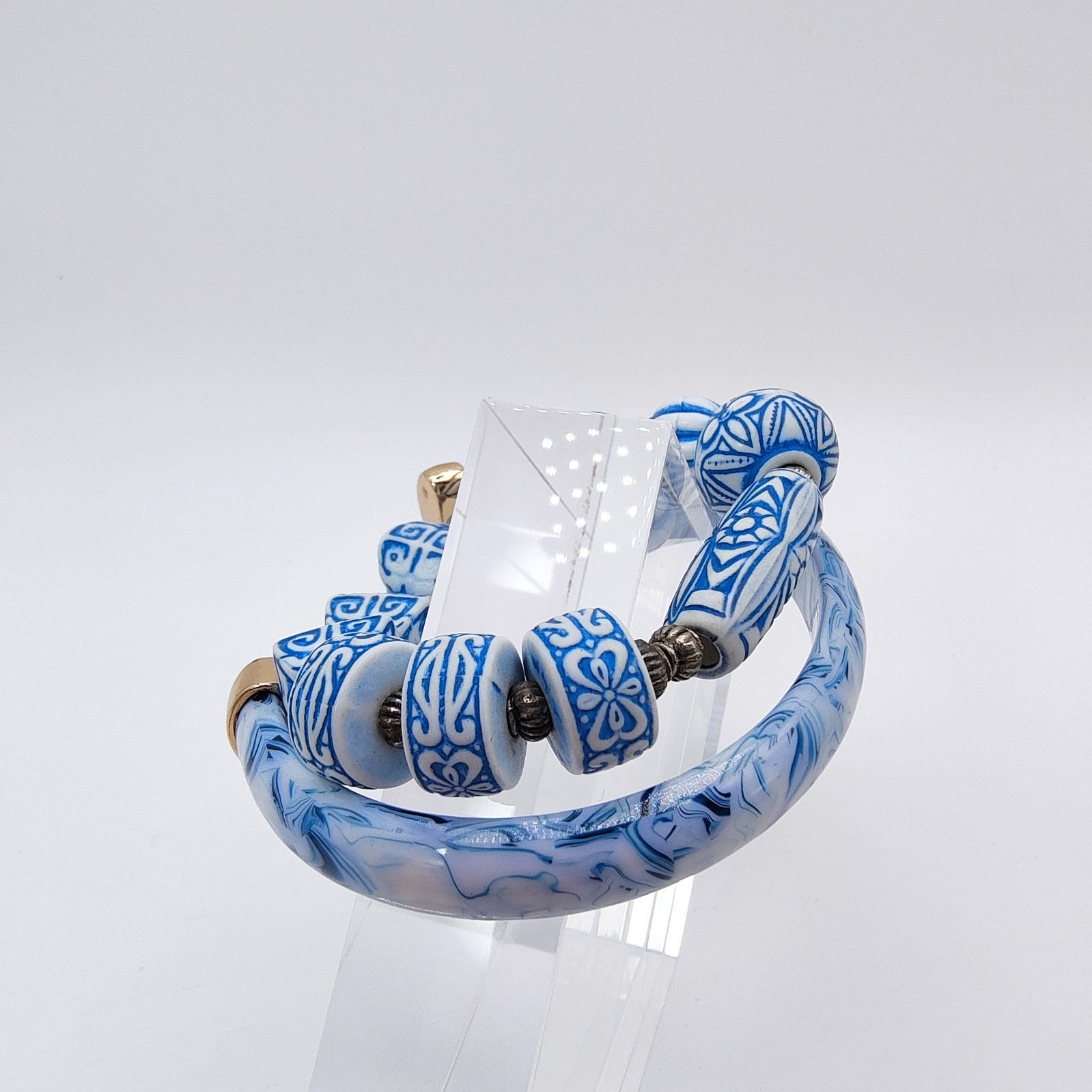 Modern Chinoiserie Style Cuff & Strech Bracelet Lot of 2 Blue White Stackable