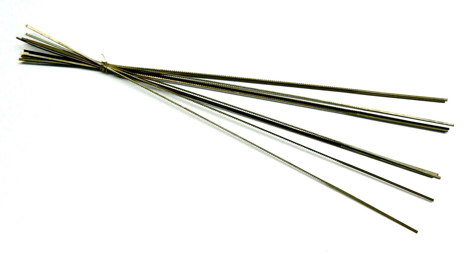 Jewelry Making Saw Blades # 4/0 for Jewelers Saw Frame Blade Swiss Made 1 Dozen