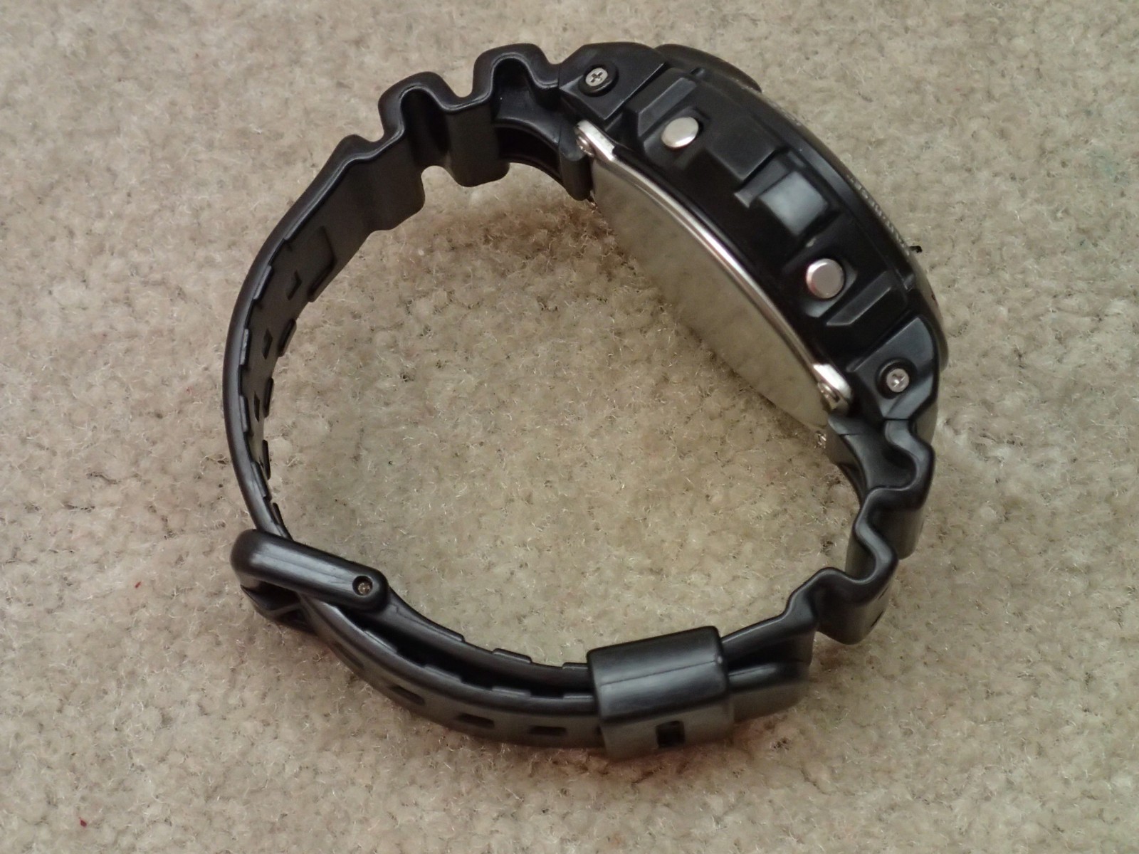 Casio DW-6900 G-Shock 3230 Watch Works but Has Issue