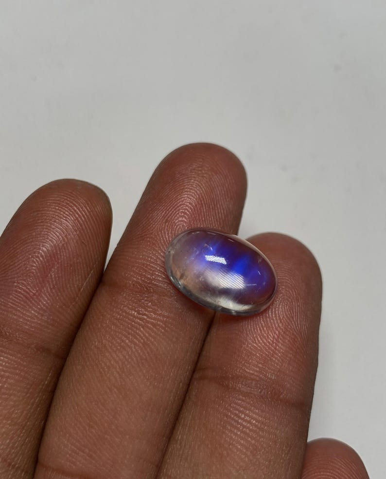 AAAAAAAA Quality Rainbow Moonstone Blue Fire 0val Shape Cabochon Size 10×15 MM