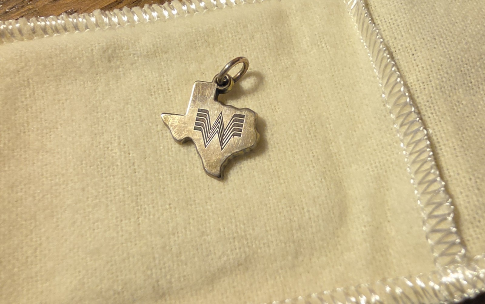 NEW RETIRED James Avery Texas Whataburger Charm With Avery Box