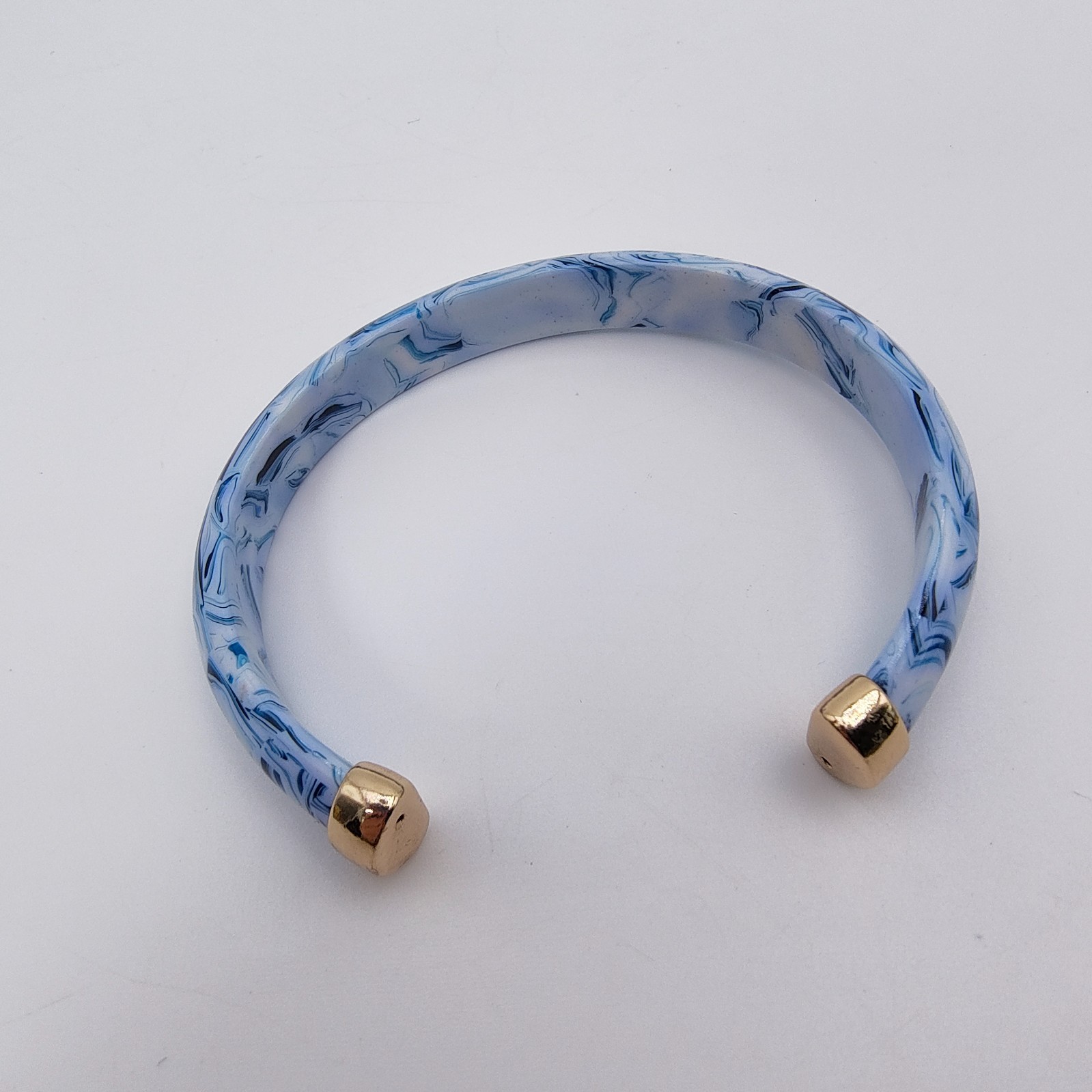 Modern Chinoiserie Style Cuff & Strech Bracelet Lot of 2 Blue White Stackable