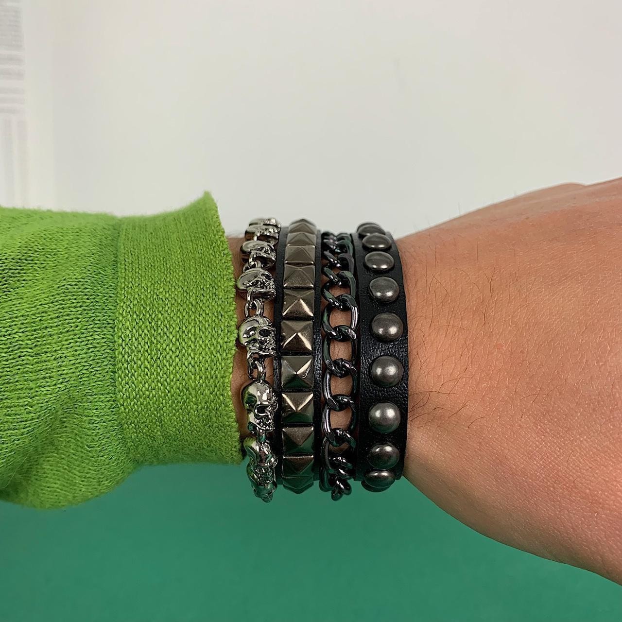 Grunge Y2K style Black and silver studded spike bracelet set