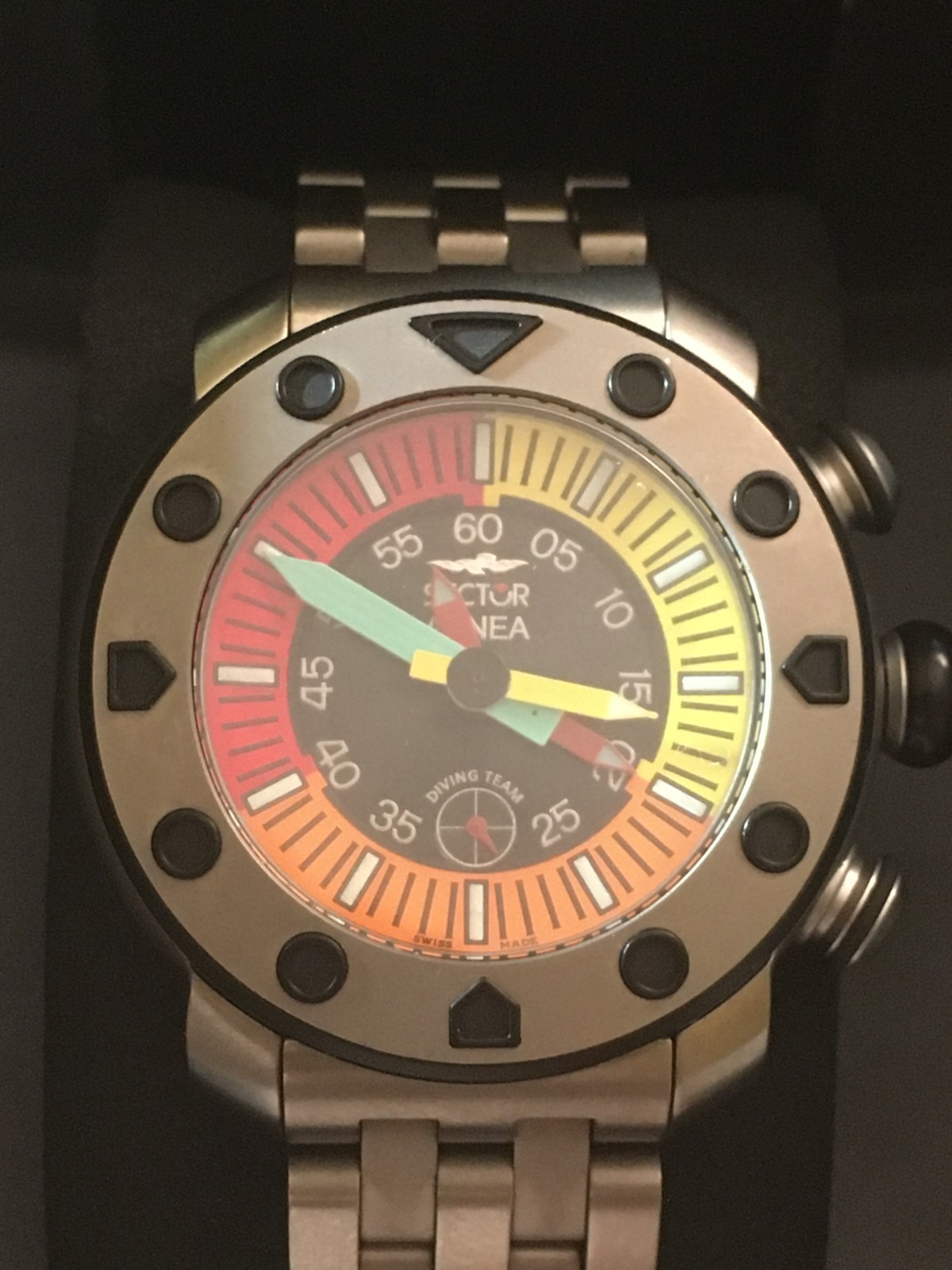 Sector No Limits Apnea Chronograph Umberto Pelizzari Edition – 44 mm Titanium