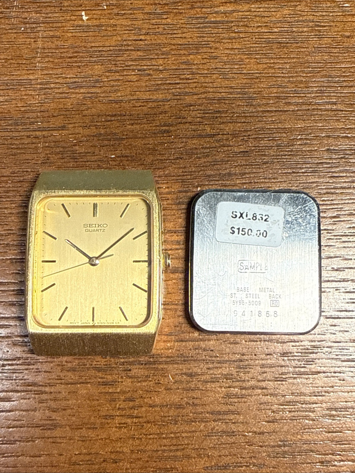 Seiko Gold Tone Base Metal 5795-5128 Sample Watch NO MOVEMENT.