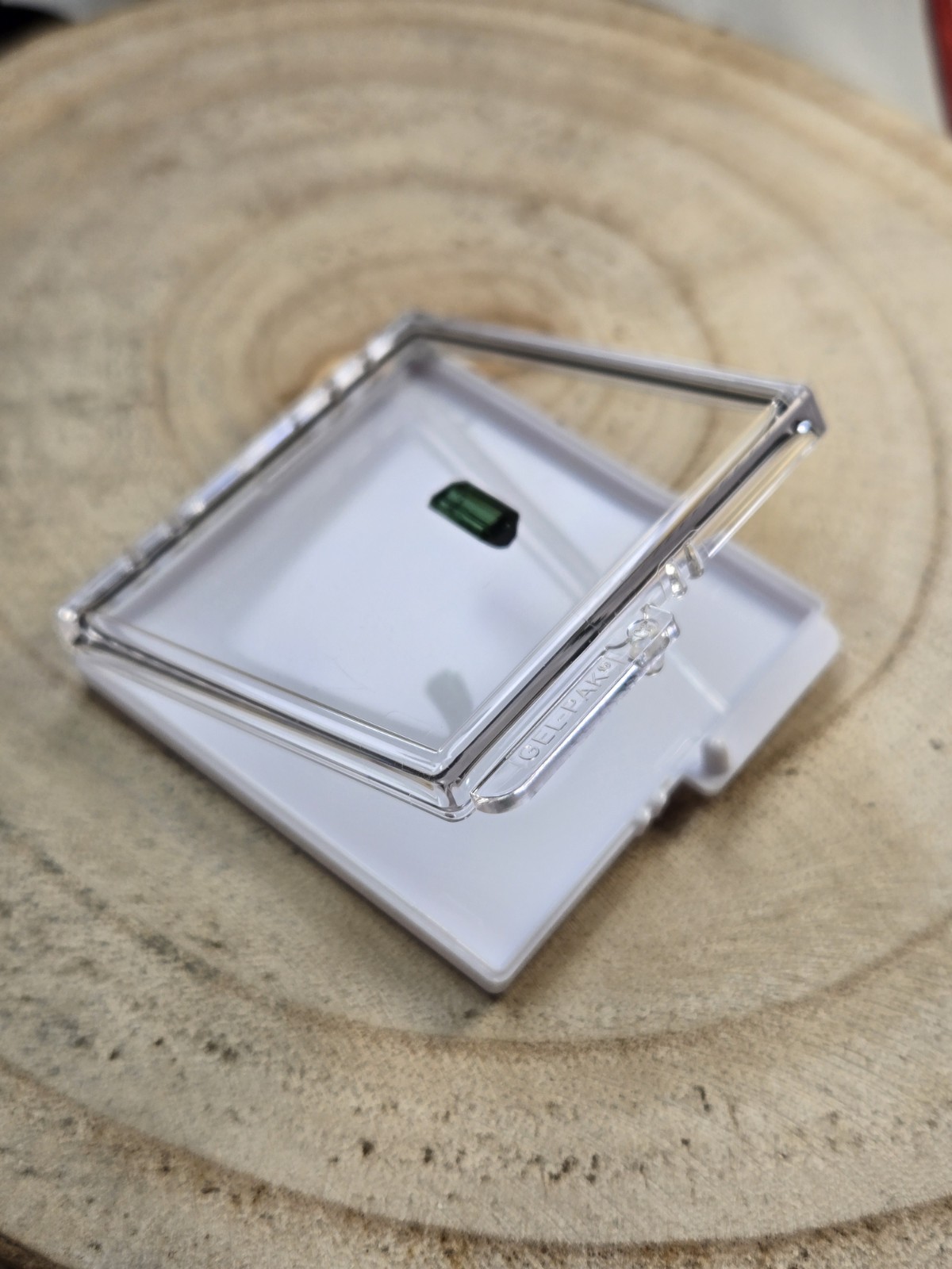 GEL-PAK Gemstone Holder Stone Display Case White Gem Gel Pack (No Grid) T7