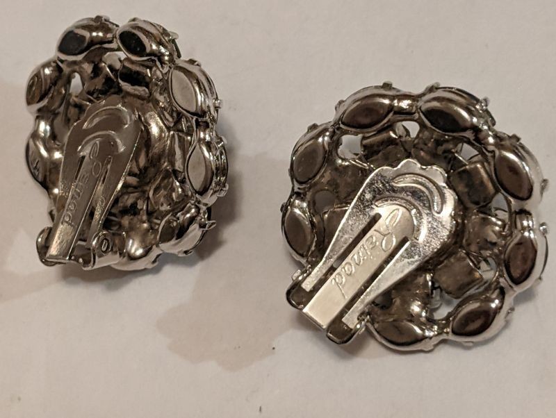 Vintage Juliana (D&E) Black Navette Rhinestone Brooch with Signed Reinad Clip-On