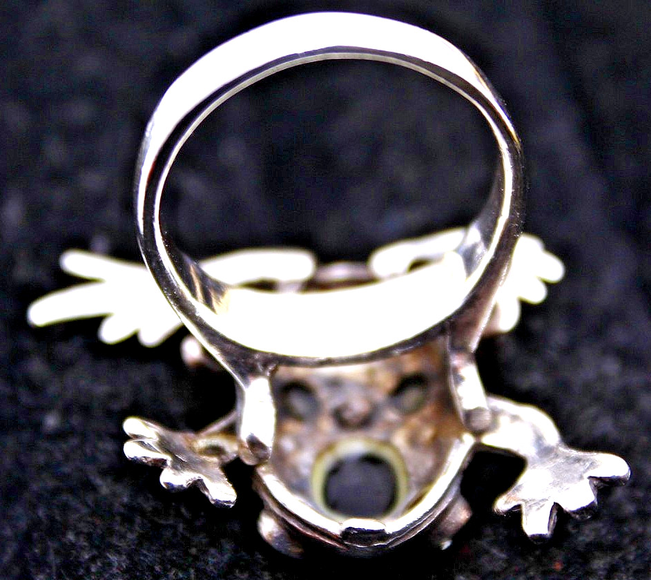 RARE HANDTOOLED STERLING SILVER MARCASITE ONYX, CARNELIAN EYES RING Sz8.75 10.5g