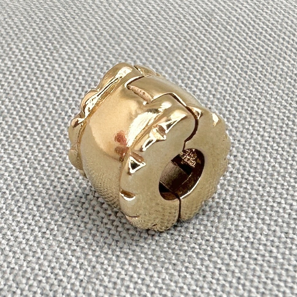 Authentic Pandora Moments 14KT Gold Beveled Clip Charm 585 ALE 750256