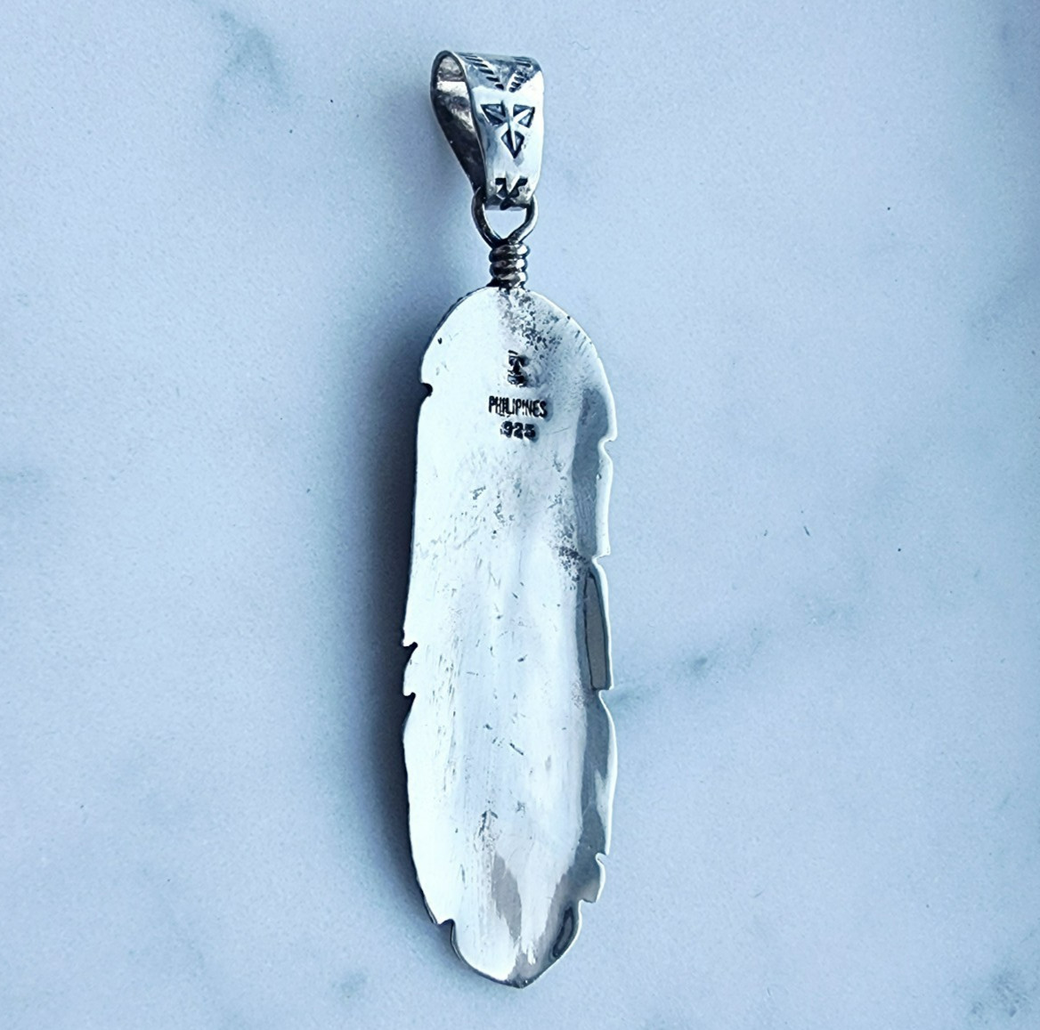 925 STERLING SILVER BLUE 17X12 MM. TEARDROP TURQUOISE FEATHER PENDANT
