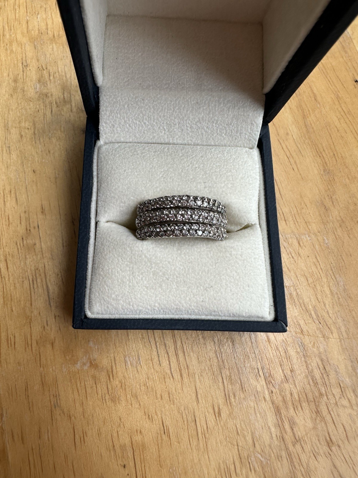 Beautiful Three Row White Topaz Right Hand Ring Size 7 1/2