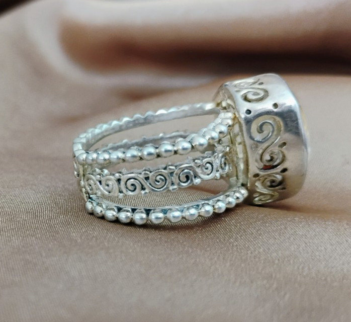 Sajen 925 Sterling Silver Ring Quartz size 9 adjustable Vintage