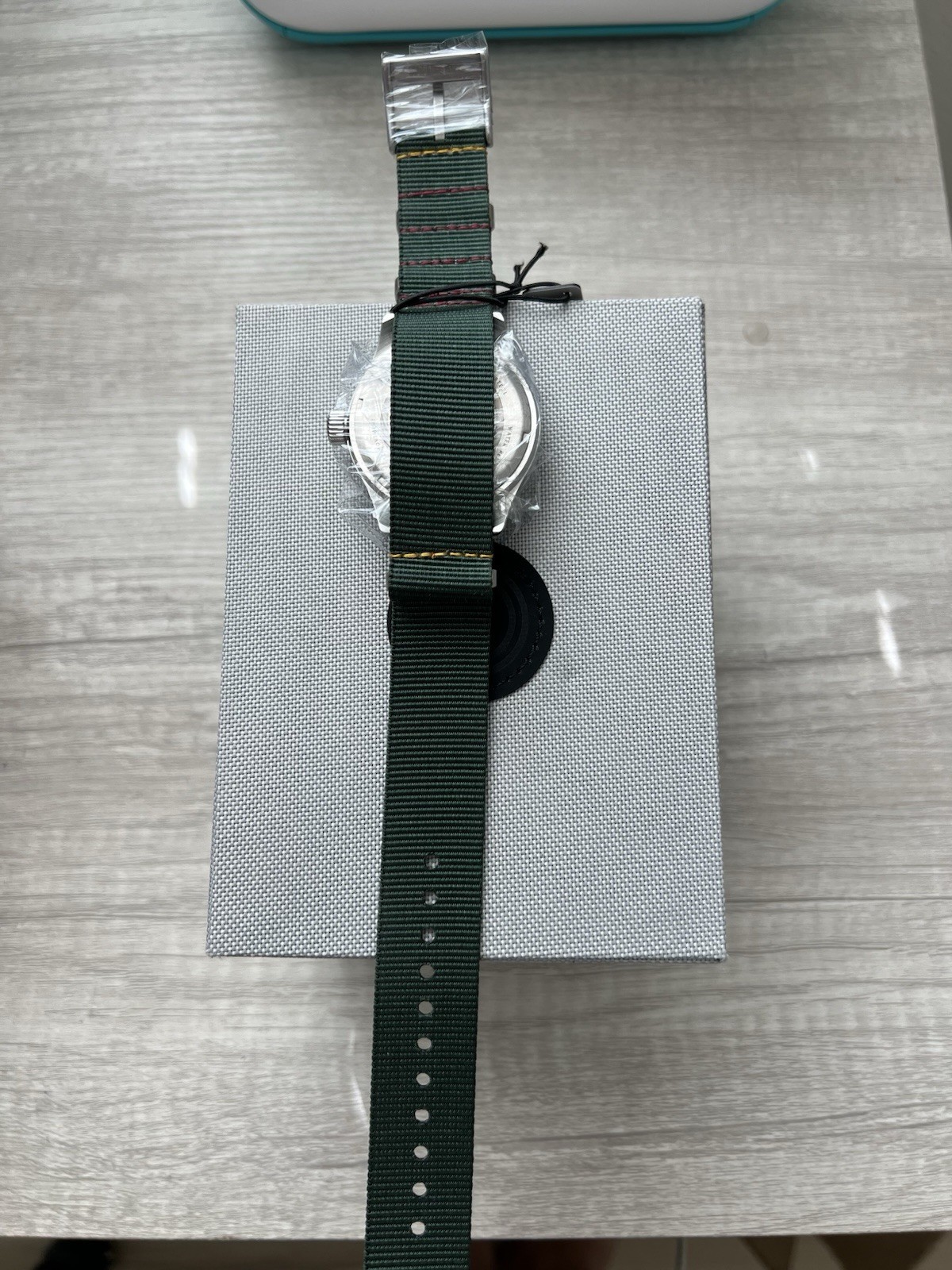 AVI-8 Flyboy Airmaster Sector Meca-Quartz Green Dial Mens Watch NEW AV-4112-02