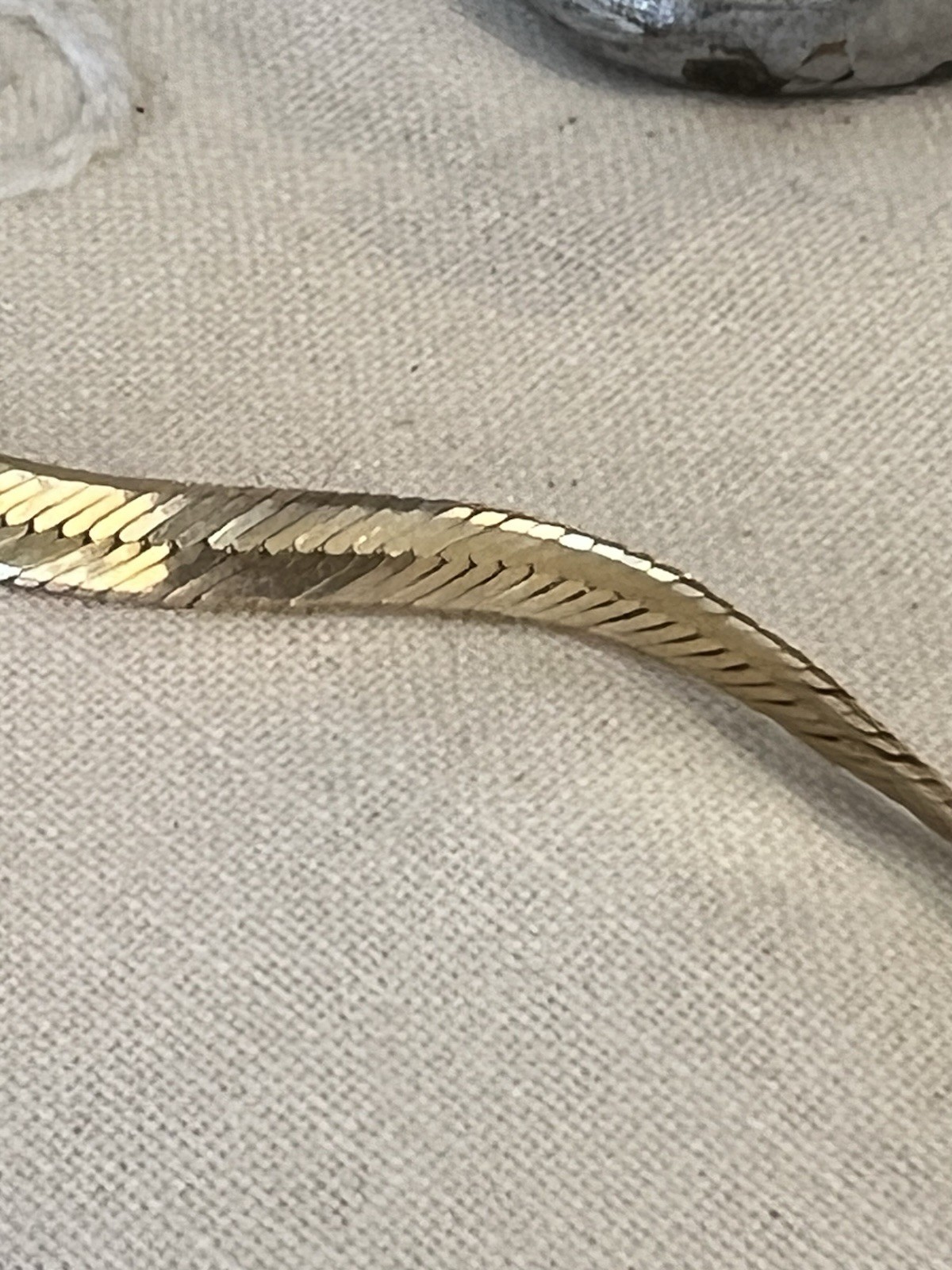 14k Italy Aurafin Herringbone 18” 7.1 G