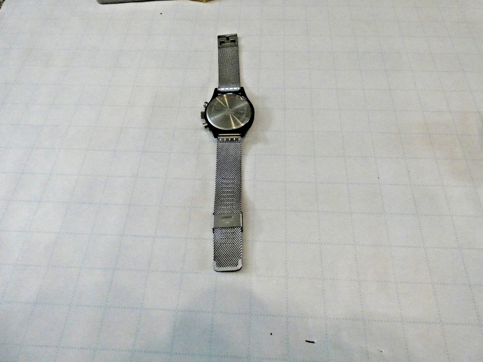 Accutime Watch Corp 4001MWM Black Bezel & Band Watch has a new battery