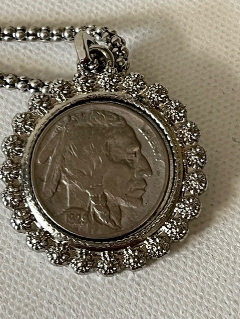 Silver Necklace 1929 Buffalo/Indian Nickle Pendant + certificate of authenticity