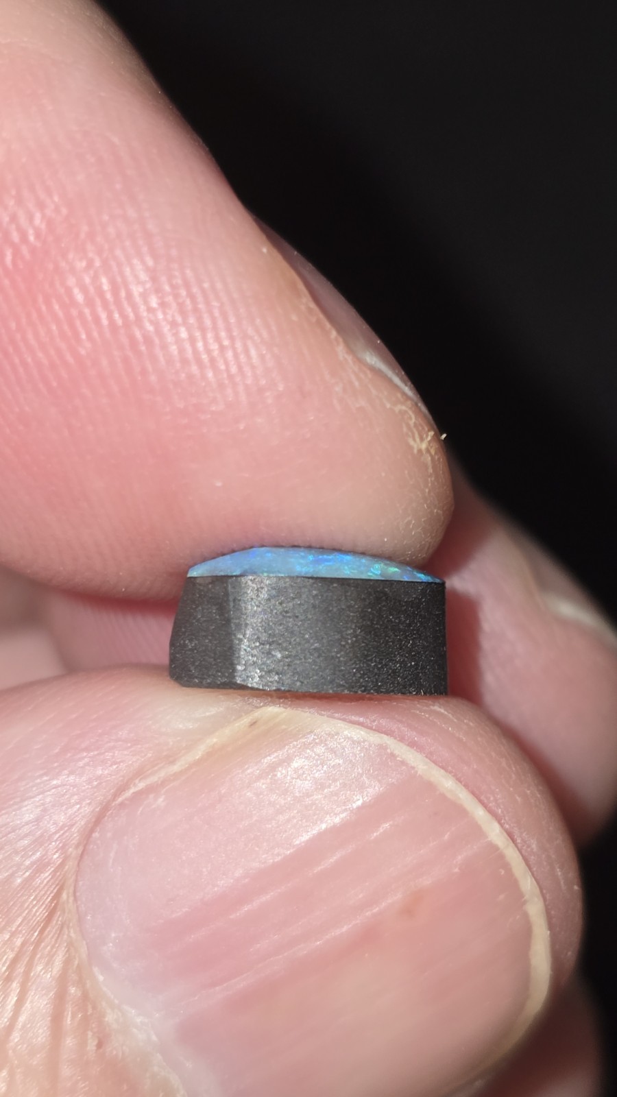 3.32 ct Natural Lightning Ridge Opal Doublet Oval Electric Blue Green Pinfire Ge