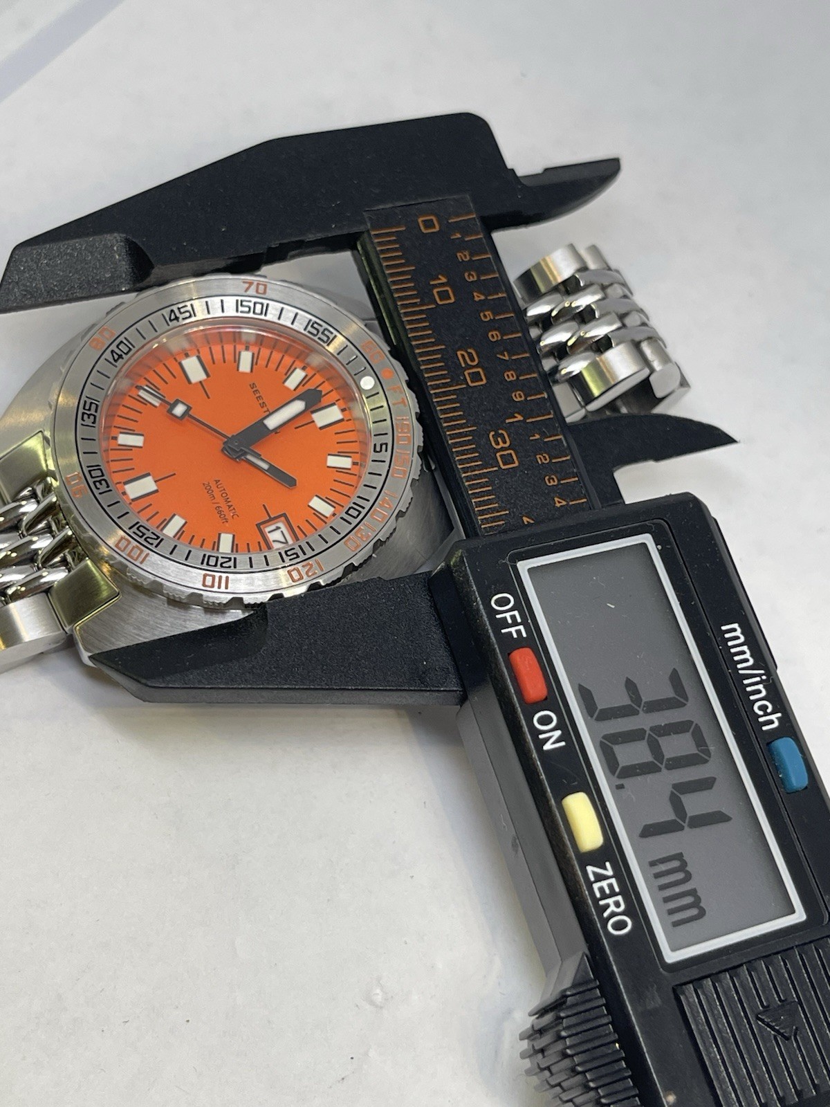 SEESTERN SUB-300T Automatic Diver-Mint in Box