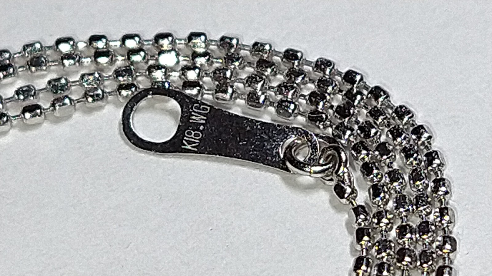 Solid 18k white gold 0.8mm ball bead chain necklace 1.15 grams 15.5″