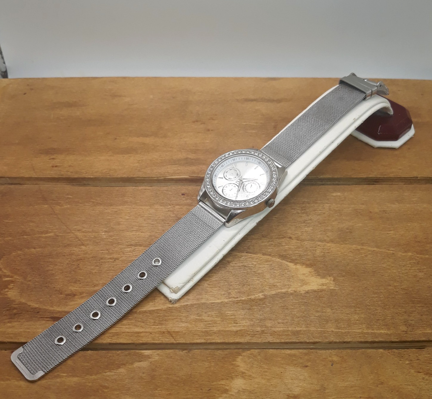 Ladies Accutime Watch Corp. (WS 5364) Silver Tone Watch (Working)