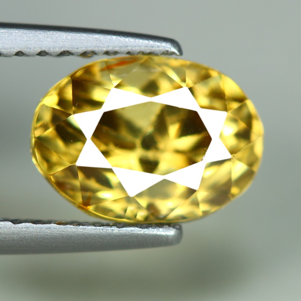 2.94 Cts_Excellent Diamond Sparkle_100 % Natural Unheated Yellow Zircon_Srilanka