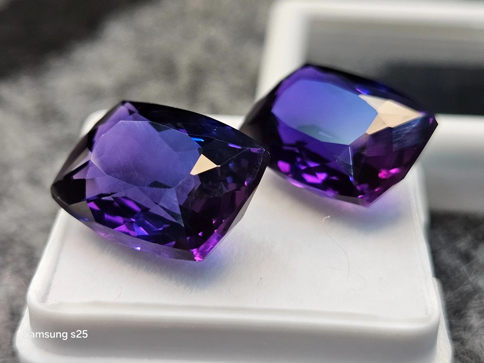 Natural Amazing Pair Purple Tanzanite Cushion Cut 25 Ct IGL Loose Gemstone 6JHH