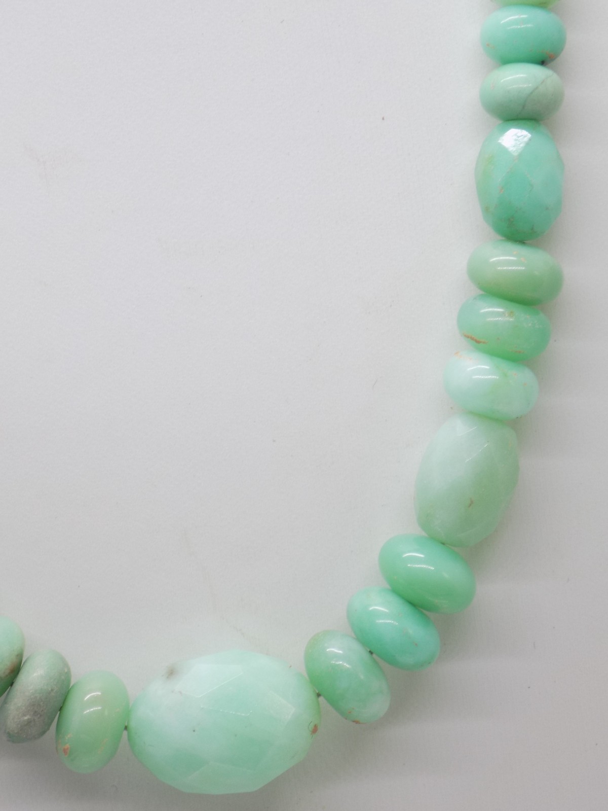 DTR Mine Finds By Jay King Mint Green Chrysoprase 925 Sterling graduated Necklac