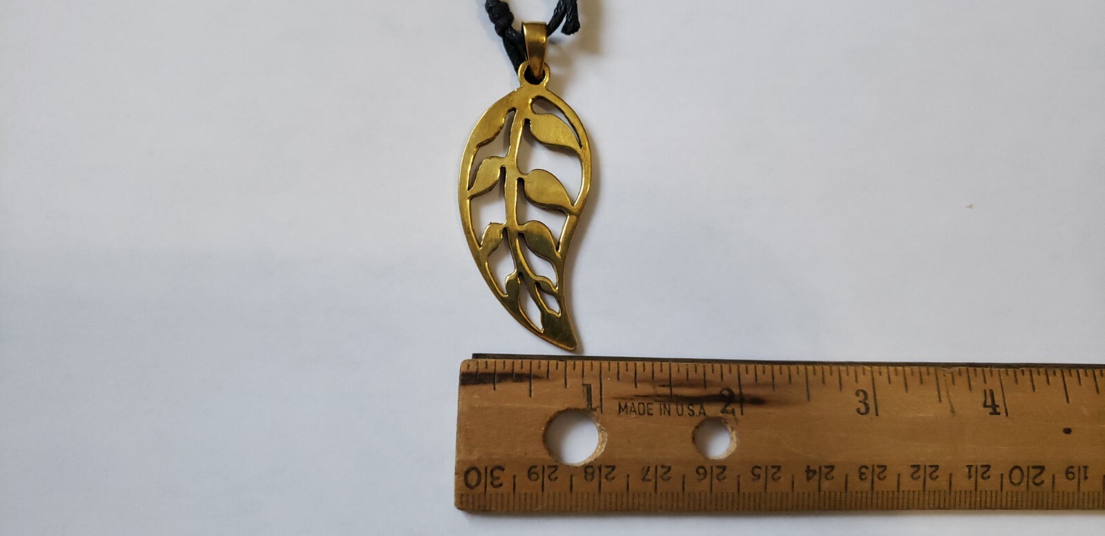 Handmade Southeast Asia Cambodia Ethnic Plant Leaves pendant necklace jewelry
