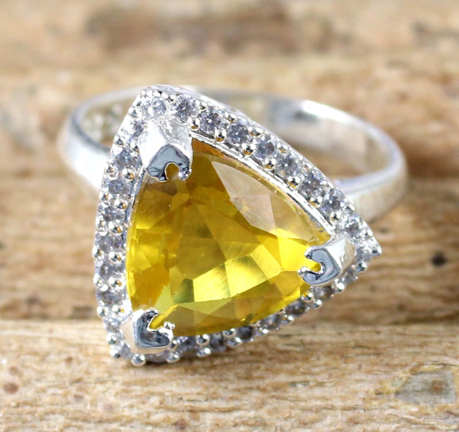 Yellow Sapphire 9.05 Ct/11 mm Natural Trillion Gemstone Certified Ring See Video