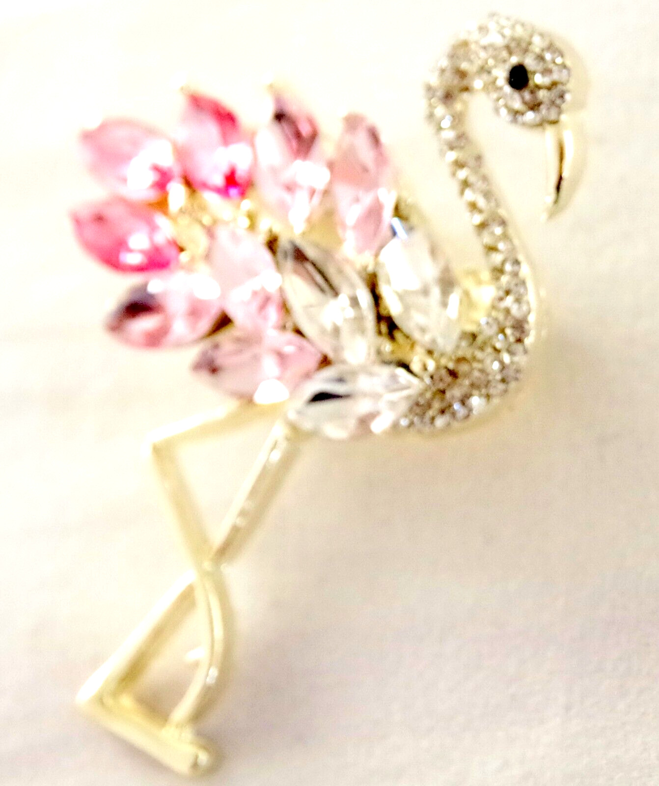 2 1/8″ NEW MARQUISE CRYSTAL RHINESTONE & GOLD TONE PINK FLAMINGO BIRD BROOCH PIN