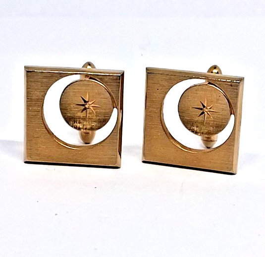 Vintage Swank Gold Tone Square with Crescent Outline and Star Center Cufflinks