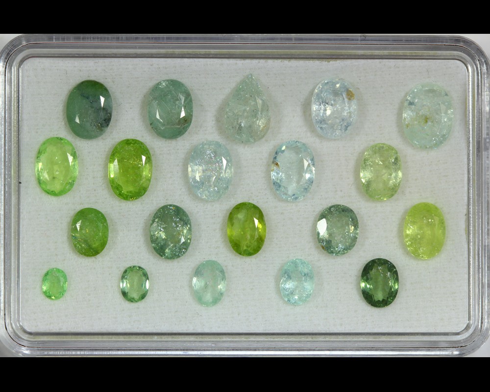 12.45 Cts_Wholesale_100 % Natural Copper Manganese Bearing Paraiba Tourmaline