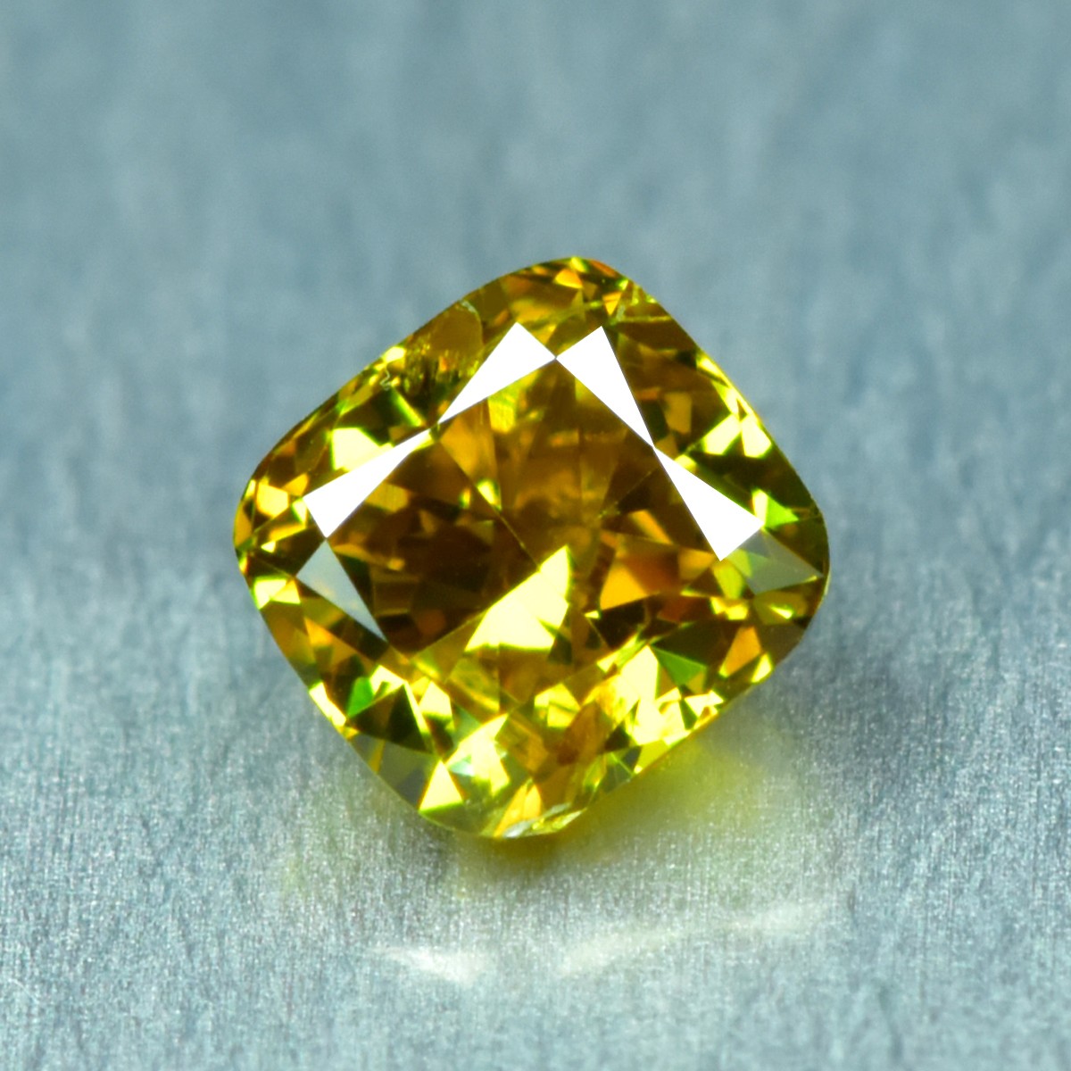 0.09Ct Untreated Fancy Yellow Diamond VS-2 Clarity Loose Diamond