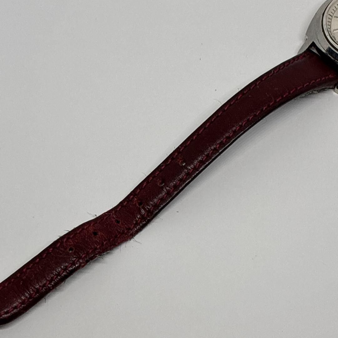 Excellent condition, working Seiko ladies’ vintage hand-wound watch with 21