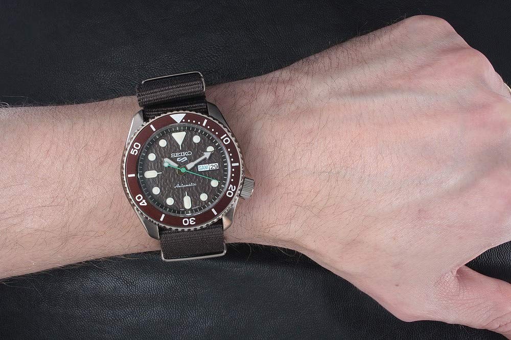 SEIKO 5 SPORTS AUTOMATIC SRPD85K1 Men’s Watch
