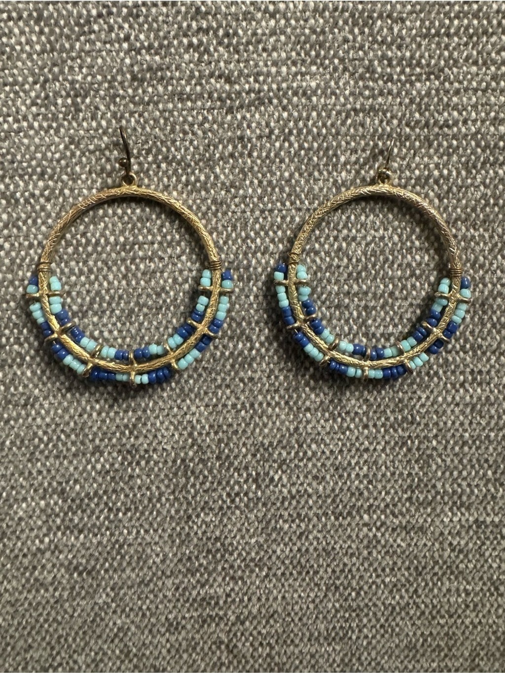 Boho Blue Seed Bead Hoop Earrings Gold Tone Dangle Lightweight Bohemian